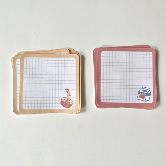 kawaii red & yellow grid ramen 🍜 & milk carton 🥛 🍑 memo sheets - Picture 2 of 10